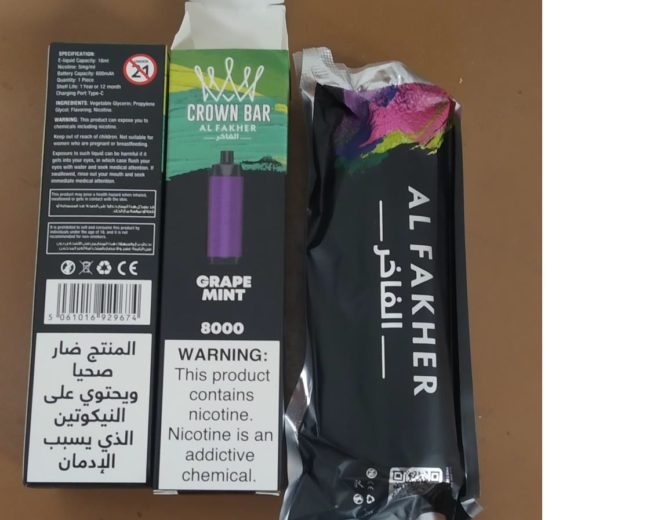 NEBEZPEČNÝ VÝROBEK: Jednorázová elektronická cigareta zn. CROWN BAR AL FAKHER 8000, BIG CLOUD, Nicotine: 5mg/ml, 18 ml – 2 příchutě (GRAPE MINT, MAGIC LOVE)