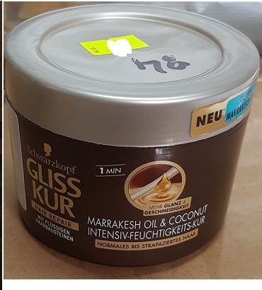 Nebezpečný výrobek: Vlasová maska Schwarzkopf, GLISS KUR, HAIR REPAIR, MARRAKESH OIL & COCONUT INTENSIV-FEUCHTIGKEITS-KUR