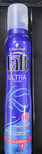 Nebezpečný výrobek: Schwarzkopf, SWEATHER taft, ULTRA MOUSSE, ULTRA STRONG 4