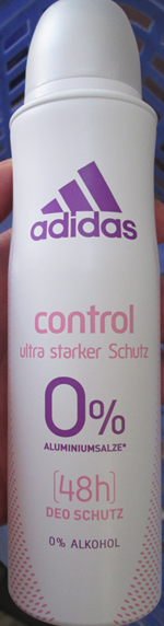 Nebezpečný výrobek: adidas, control ultra starker Schutz, 0 % ALUMINIUMSALZE, (48 h) DEO SCHUTZ, 0 % ALKOHOL